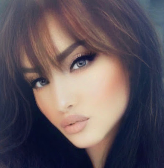 Meet your Posher, Missy - Picture 1 of 1